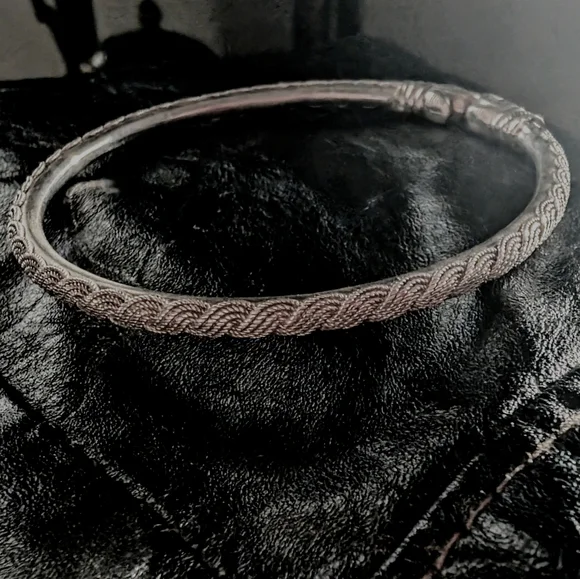 Vintage Unisex Sterling Silver Tribal Cuff Bracelet - Picture 4 of 5